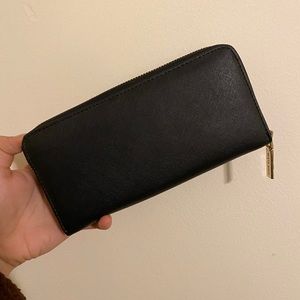 Anne Klein Zip Wallet